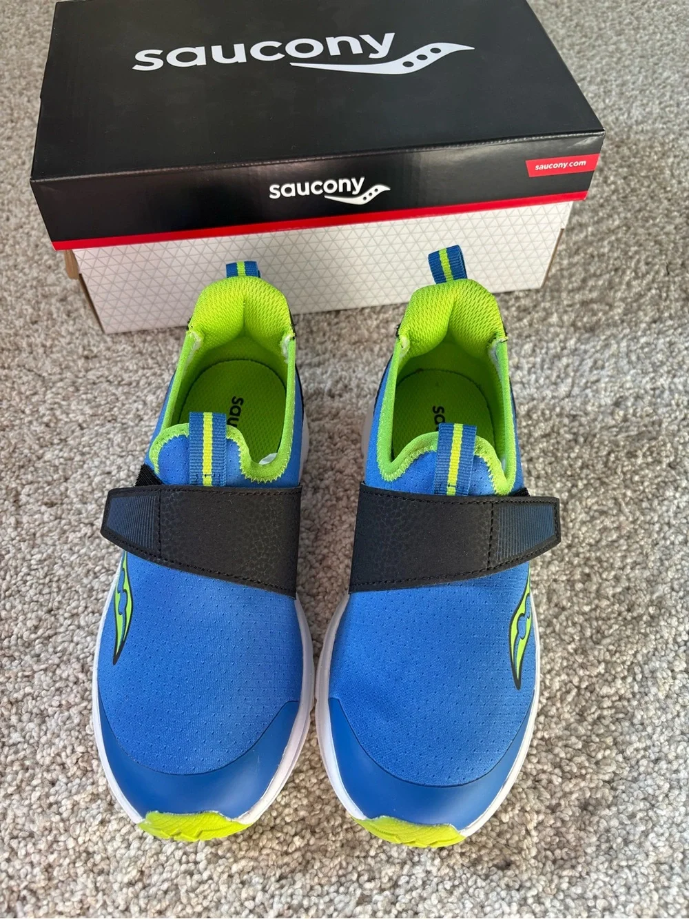 New Saucony Kids Breeze Sport JR sneakers Hook-Loop Slip-On little boy sz 1